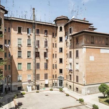 The Market At Trastevere Rome Bagian luar foto